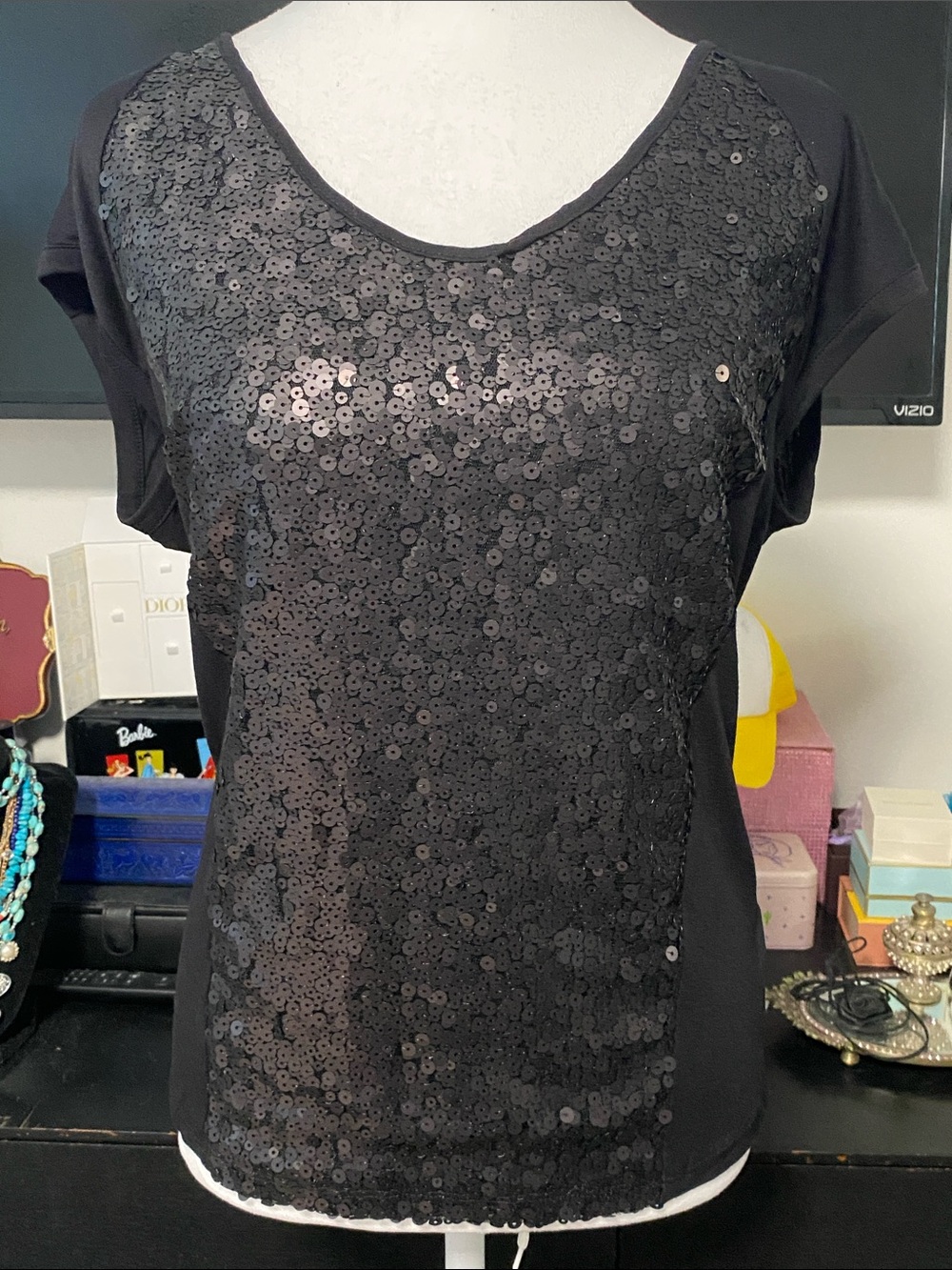 PEPPERMINT-FRINGE BY DALI Black Sequin Short Sleeve Top! Medium size! NWT!